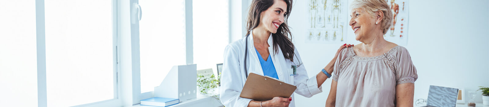 Nephrologist chatting with her patient